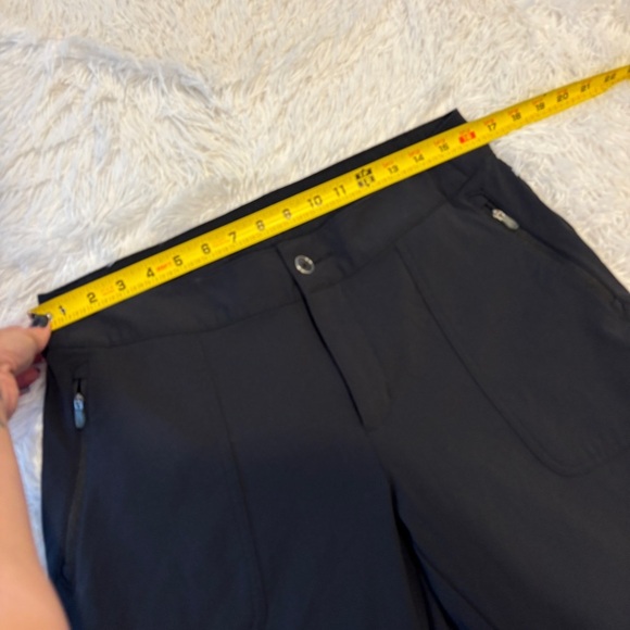 Columbia Woman’s Black ankle adjustable hiking Trail Pants Size 12 - Picture 7 of 13